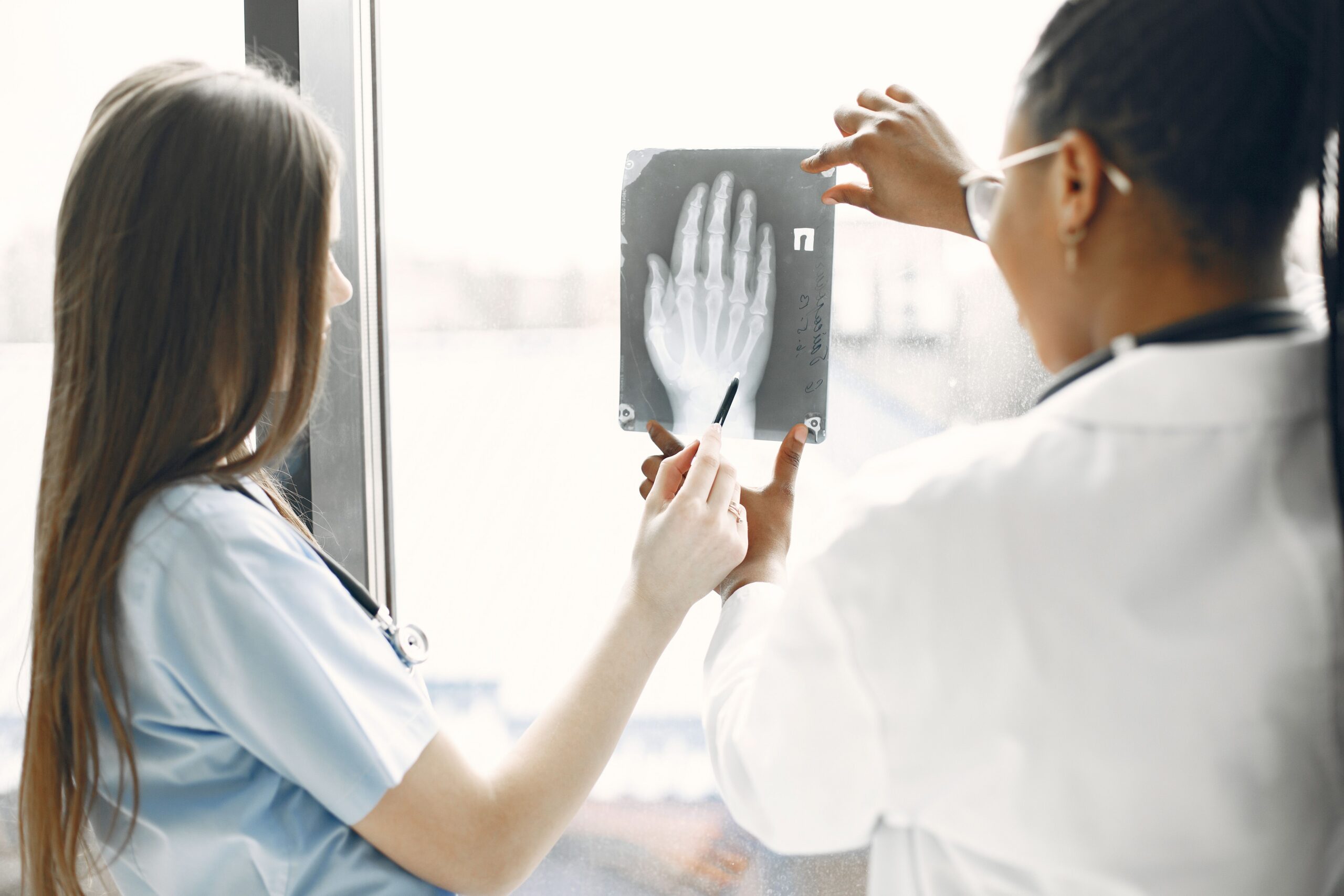 Broken Bones After a Car Accident in Illinois: What You Need to Know